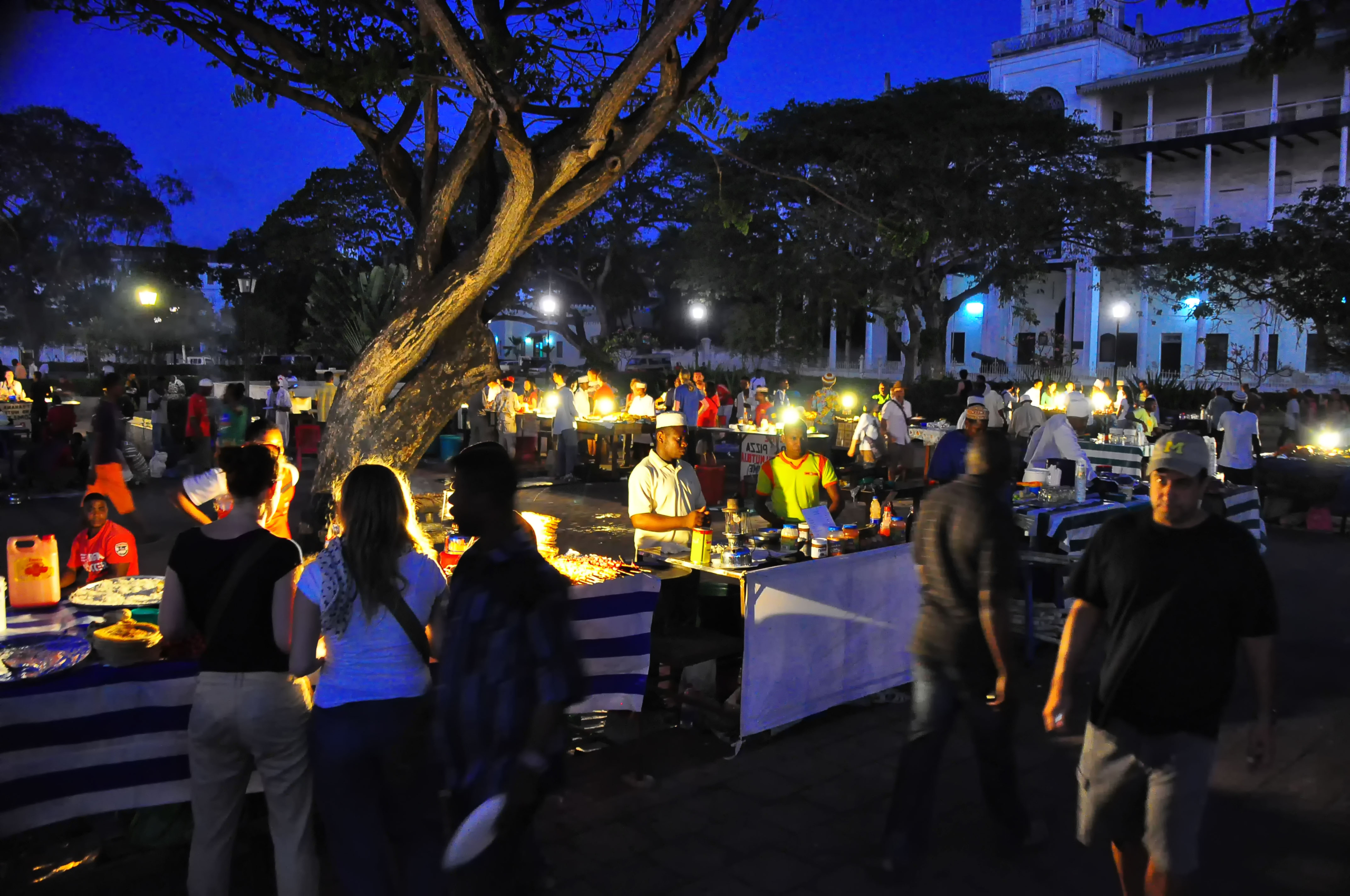 stone town night food market