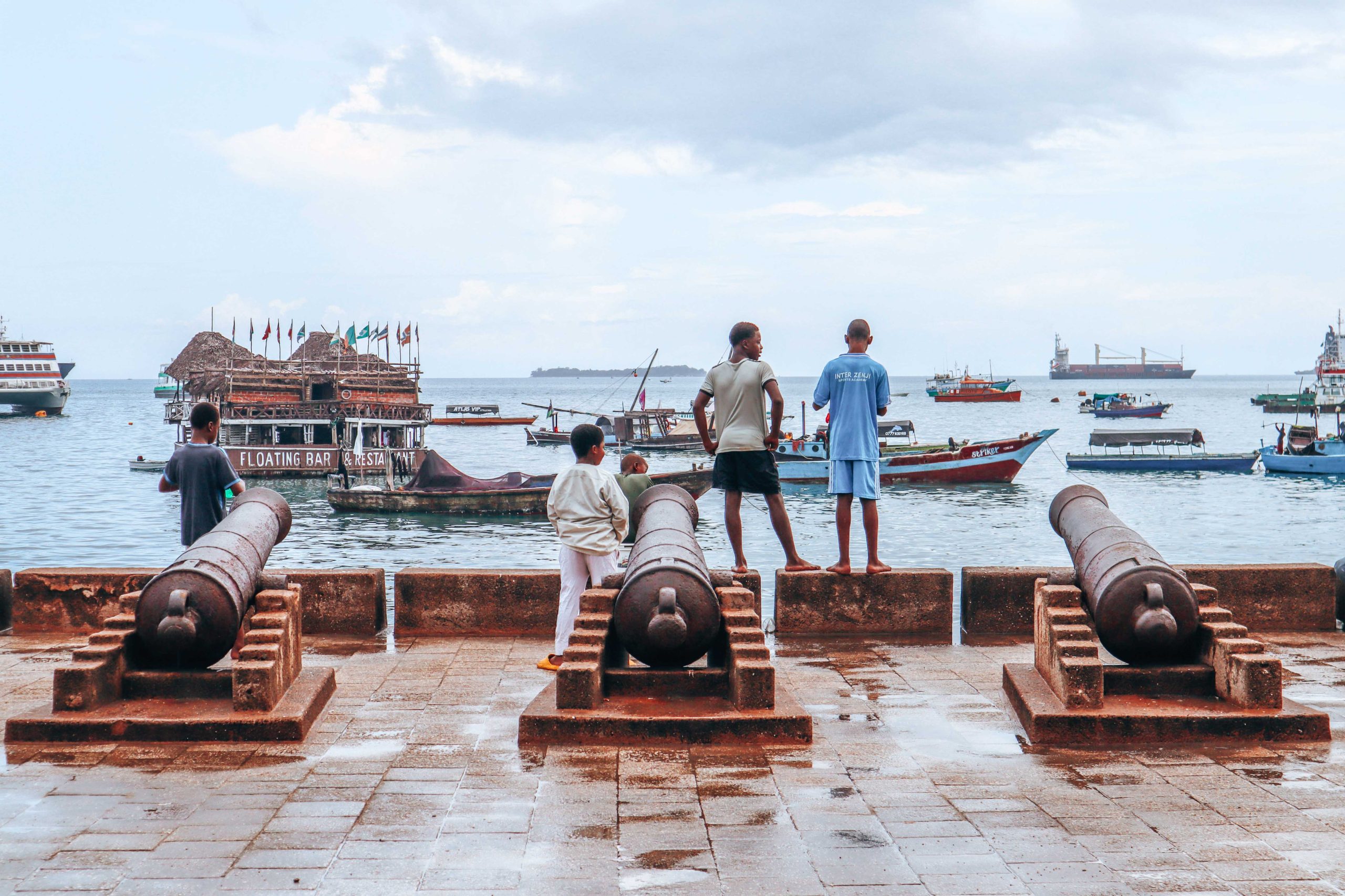 Choose Budget-Friendly Lodging Alternatives